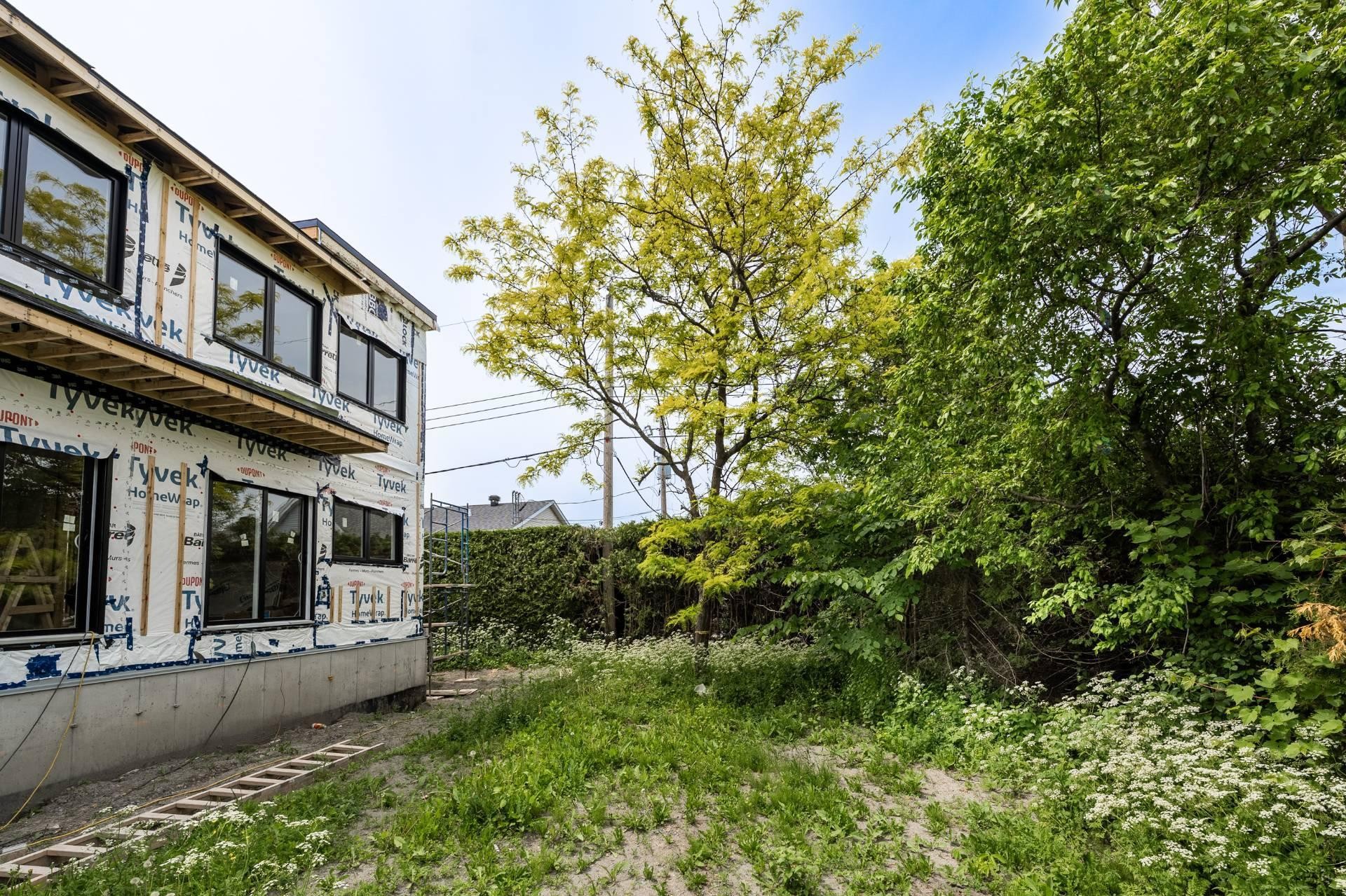 









127


Mtée des Trinitaires

, 201,
Saint-Basile-le-Grand,




QC
J3N1C3


