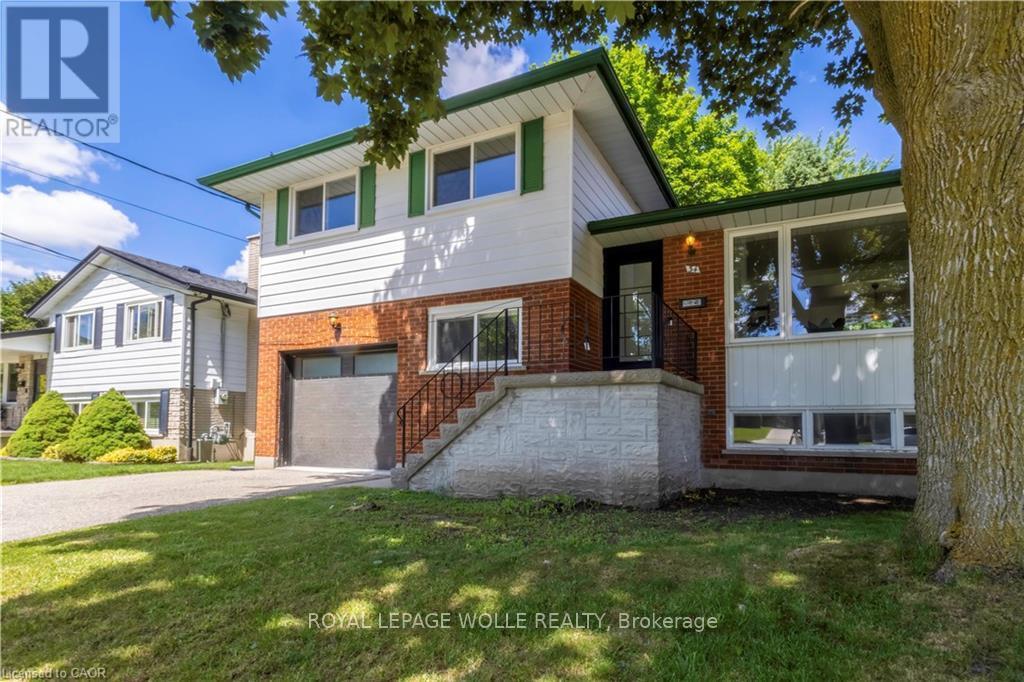 












34 GOLFVIEW ROAD

,
Guelph,




Ontario
N1E1A6

