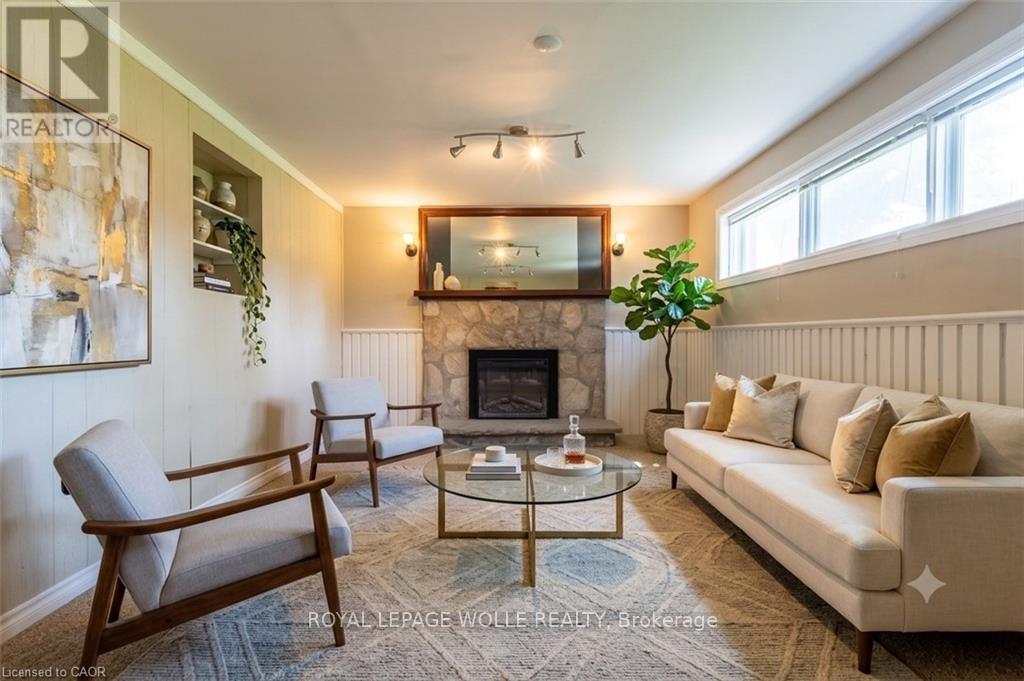 












34 GOLFVIEW ROAD

,
Guelph,




Ontario
N1E1A6

