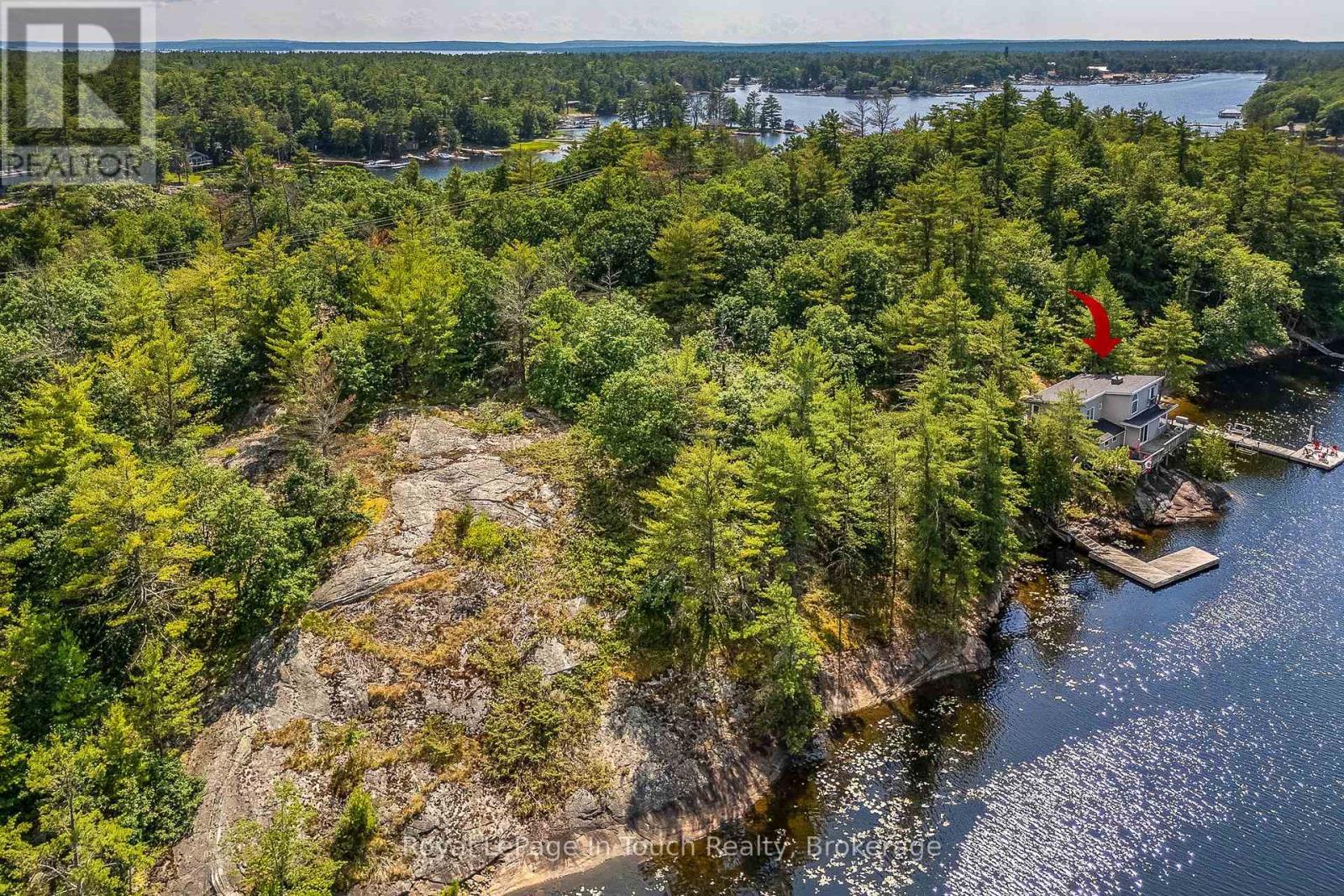 












9794 GEORGIAN BAY SHORE N

,
Georgian Bay (Baxter),




Ontario
P0E1E0

