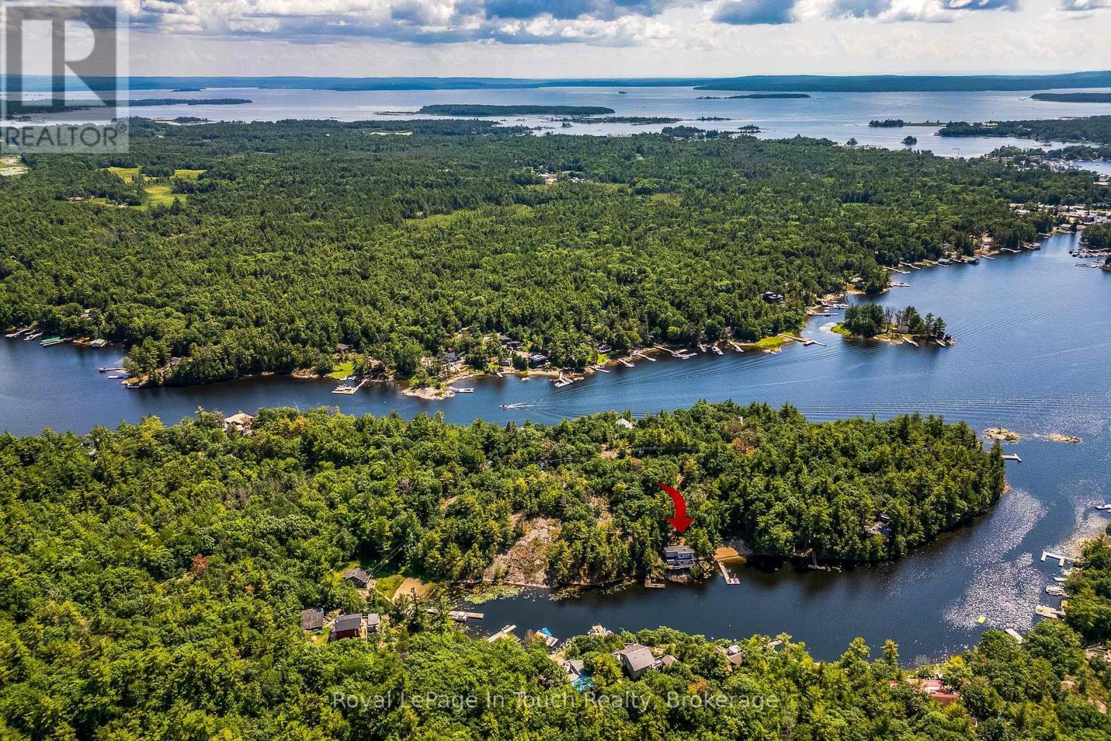 












9794 GEORGIAN BAY SHORE N

,
Georgian Bay (Baxter),




Ontario
P0E1E0

