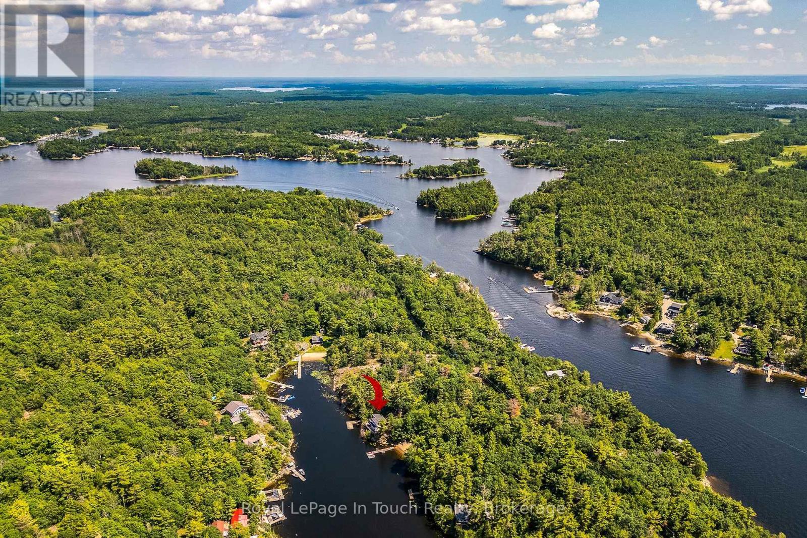 












9794 GEORGIAN BAY SHORE N

,
Georgian Bay (Baxter),




Ontario
P0E1E0

