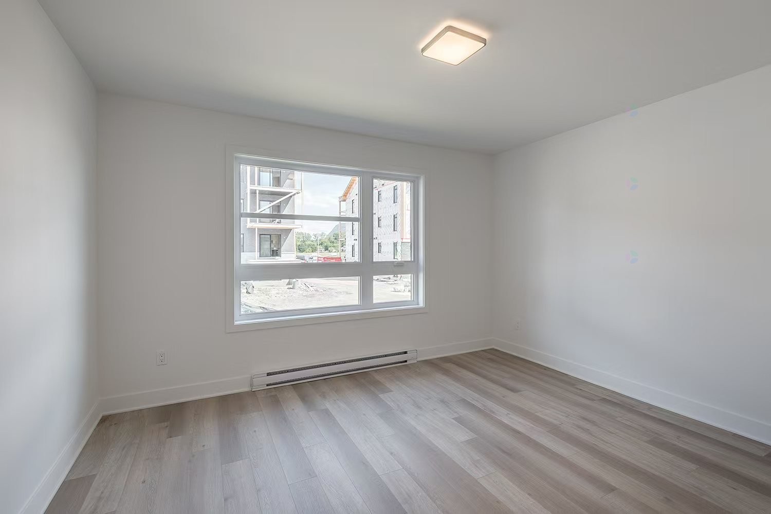 









132


Rue Marie-Victoire-Dumouchel

,
Otterburn Park,




QC
J3H0R5

