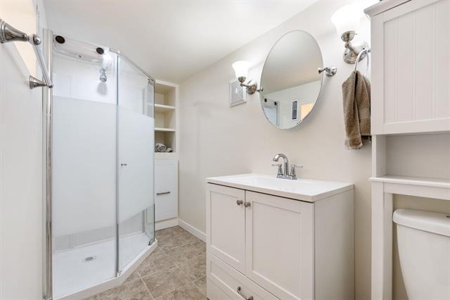 









791


Redwood

AVE,
Winnipeg,




MB
R2W 1T6

