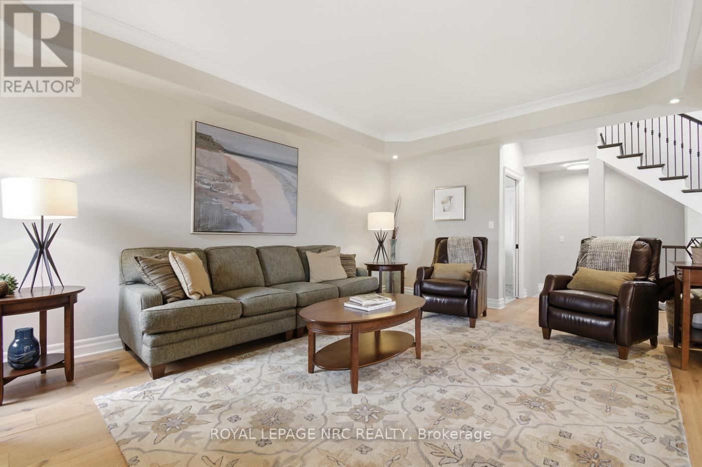












239 COLBECK DRIVE

,
Welland (Coyle Creek),




Ontario
L3C7M3

