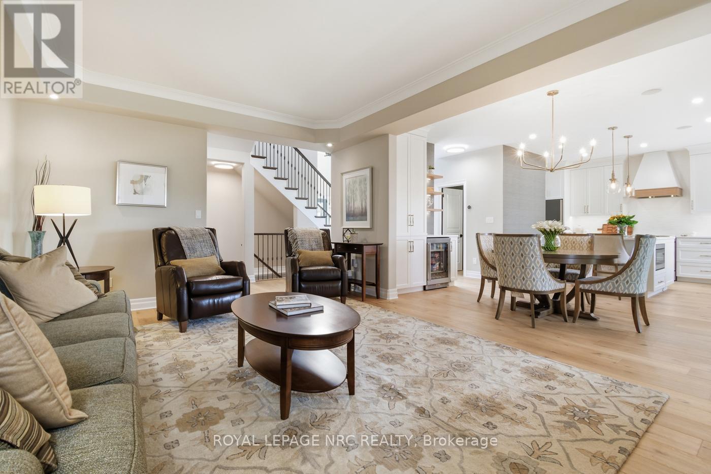 












239 COLBECK DRIVE

,
Welland (Coyle Creek),




Ontario
L3C7M3


