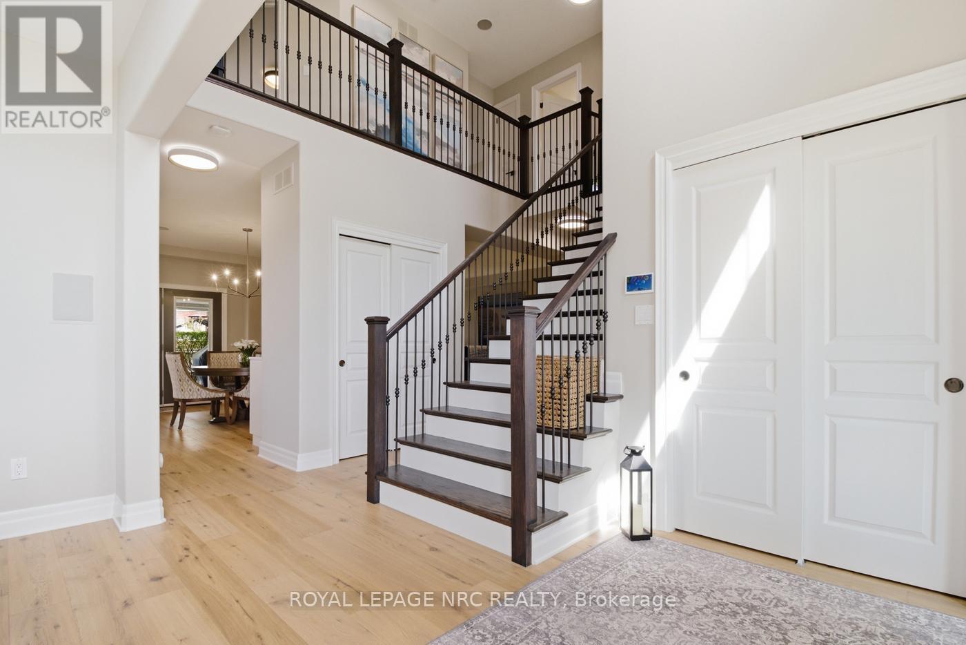 












239 COLBECK DRIVE

,
Welland (Coyle Creek),




Ontario
L3C7M3

