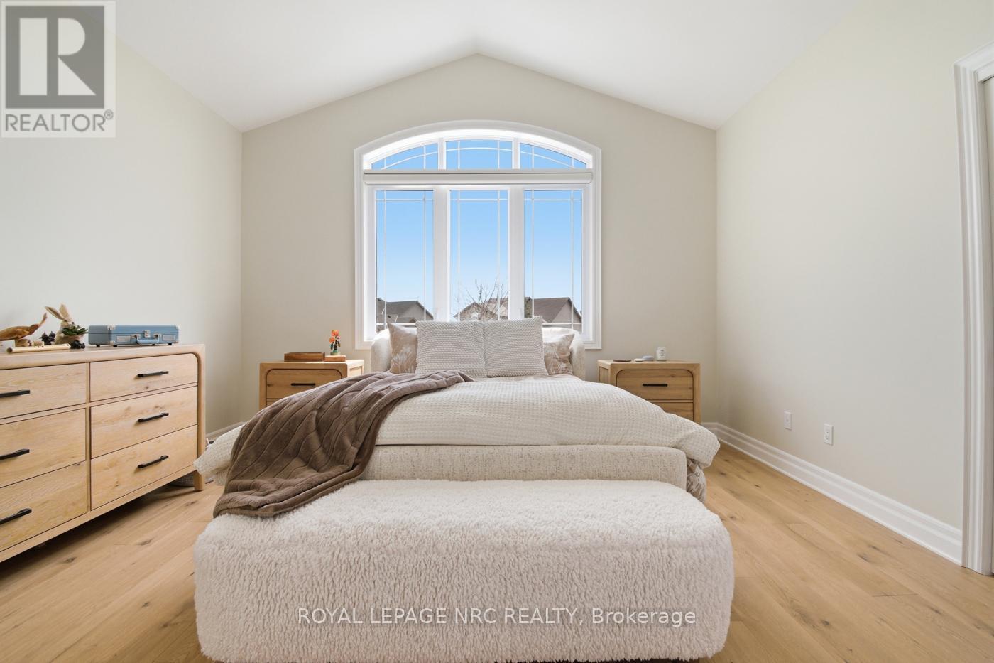 












239 COLBECK DRIVE

,
Welland (Coyle Creek),




Ontario
L3C7M3

