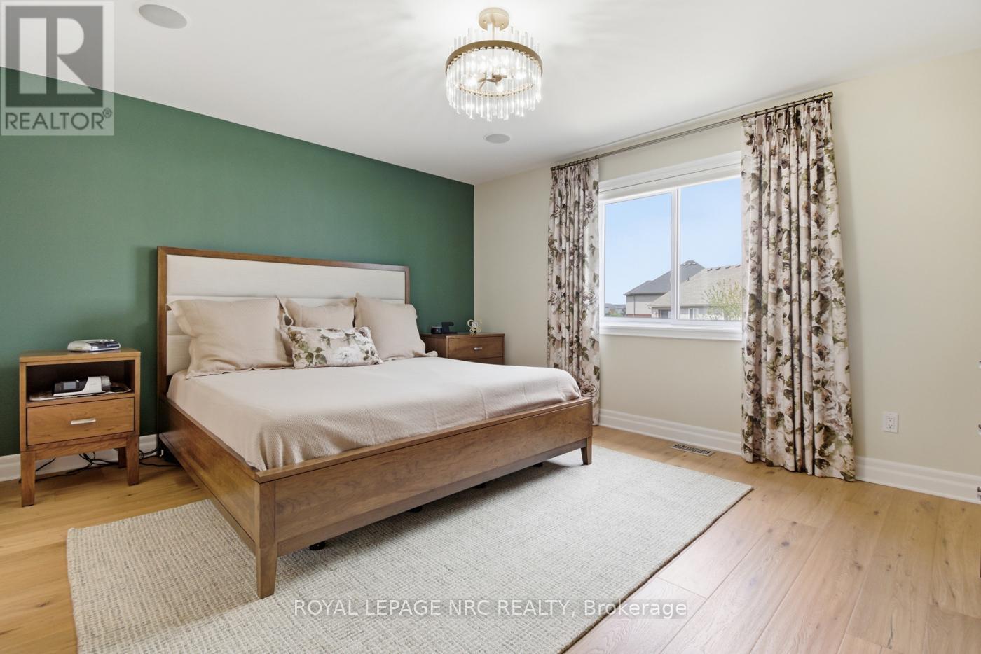 












239 COLBECK DRIVE

,
Welland (Coyle Creek),




Ontario
L3C7M3

