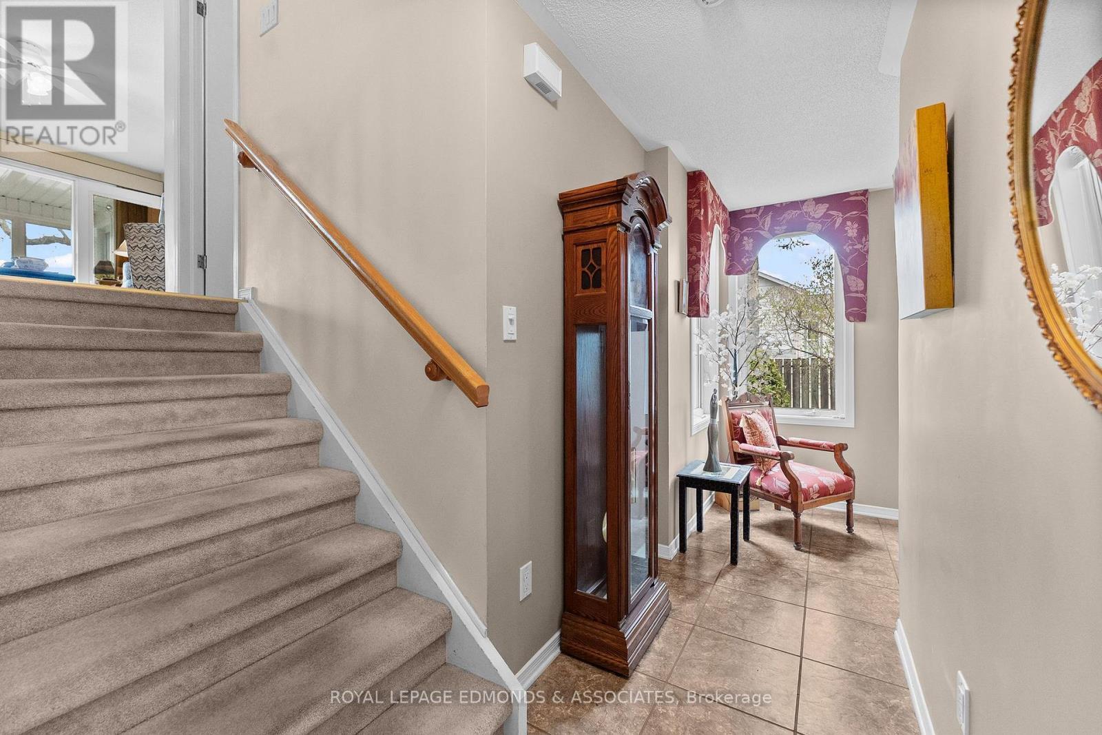 












907 CEDAR LANE

,
Pembroke,




Ontario
K8A2G6

