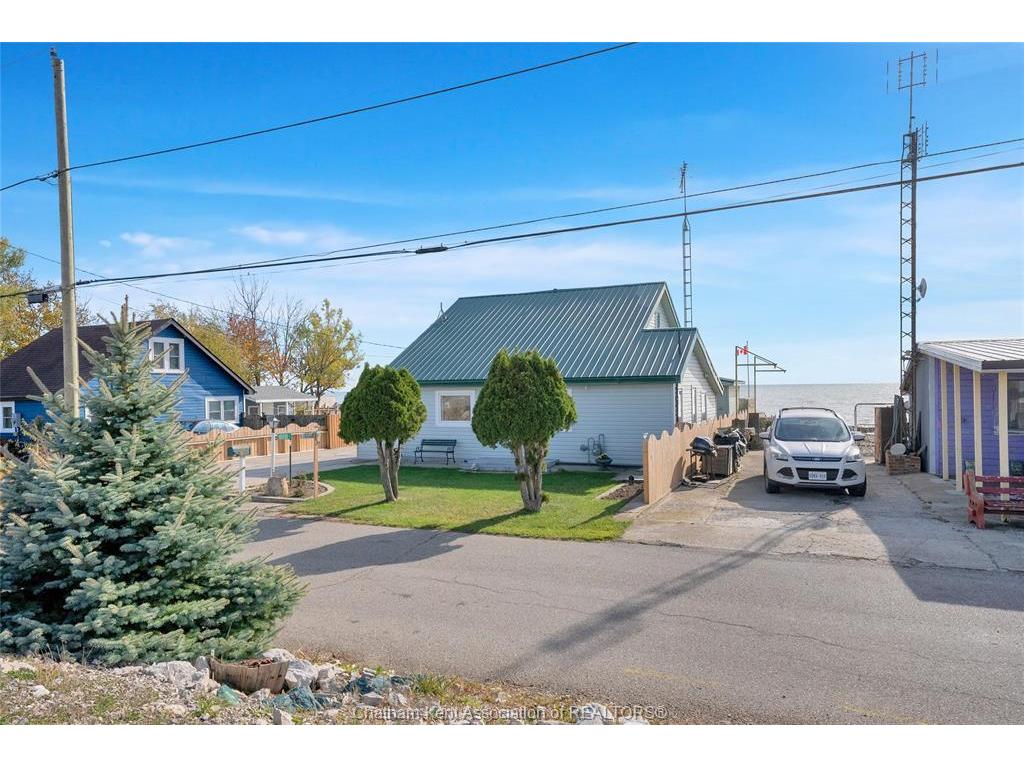 









18518


Erie Shore

Drive,
Blenheim,




ON
N0P 1A0

