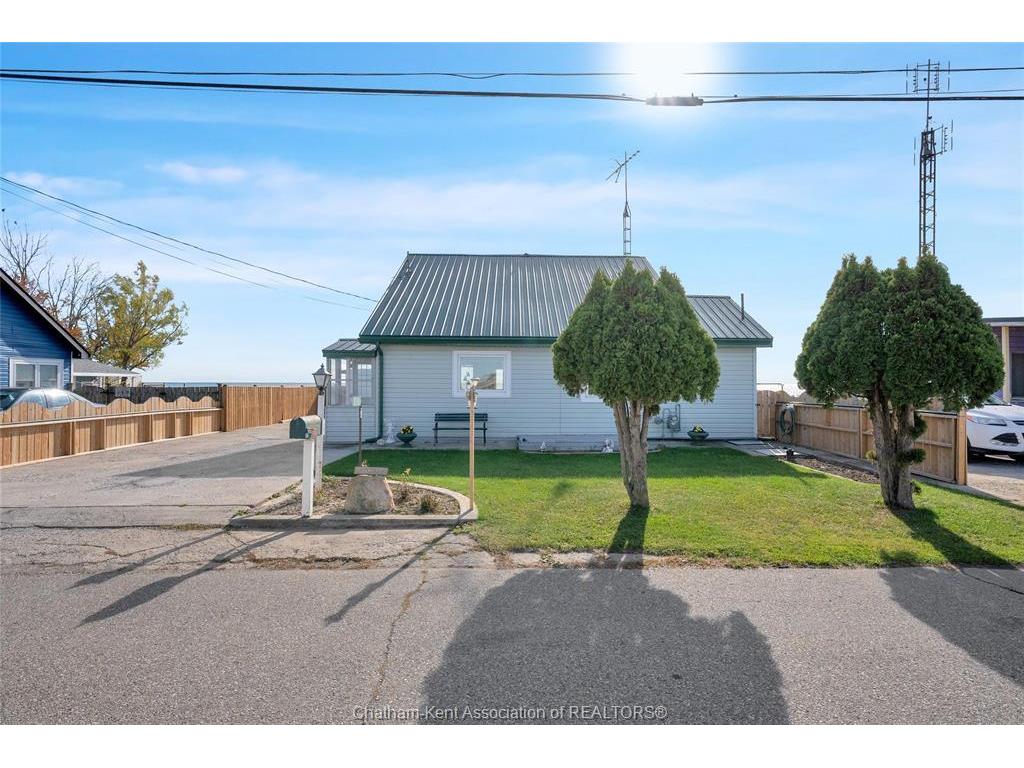 









18518


Erie Shore

Drive,
Blenheim,




ON
N0P 1A0

