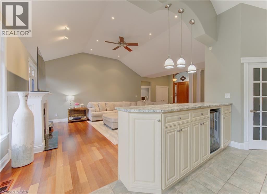 












118 OLD MILL Road

,
Cambridge,




Ontario
N3H4R8


