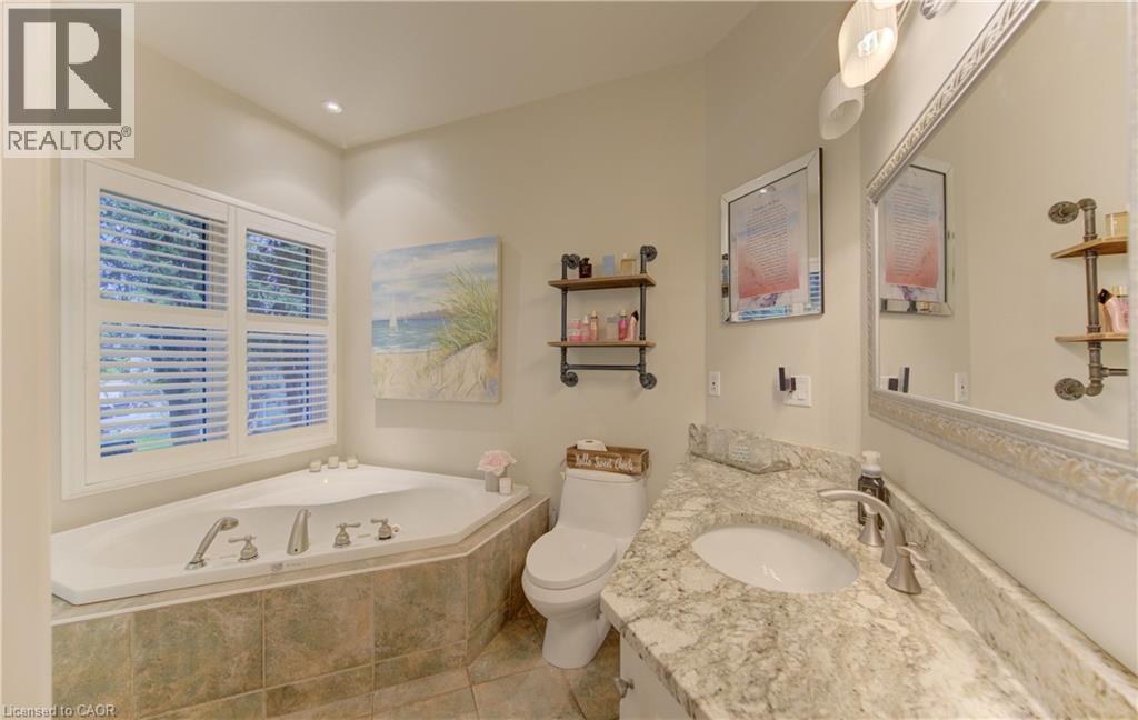 












118 OLD MILL Road

,
Cambridge,




Ontario
N3H4R8

