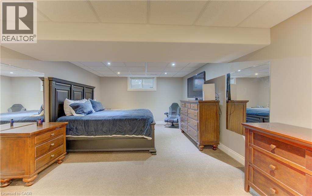 












118 OLD MILL Road

,
Cambridge,




Ontario
N3H4R8

