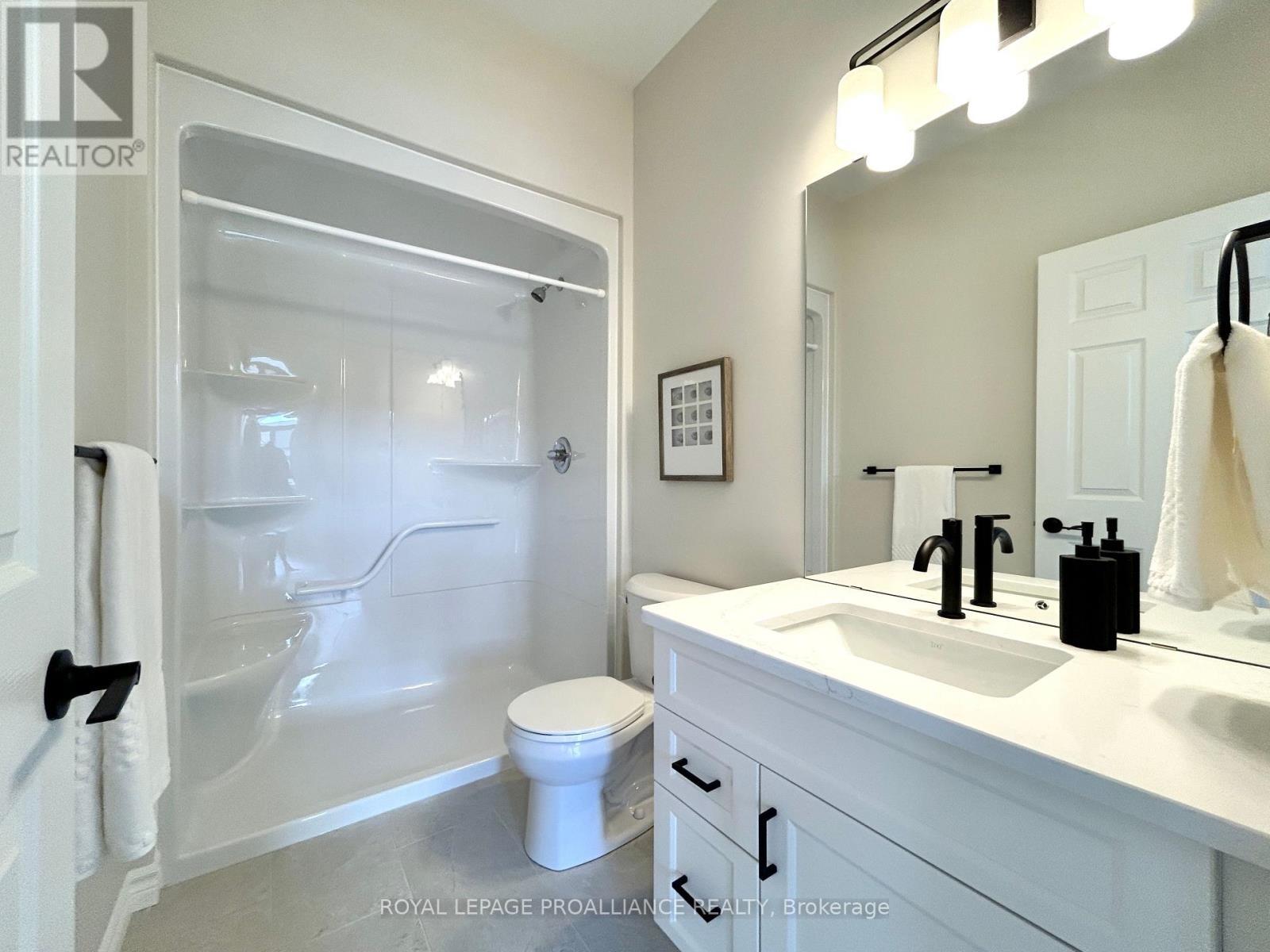 












83 ATHABASKA DRIVE

,
Belleville (Thurlow Ward),




Ontario
K8N0T1

