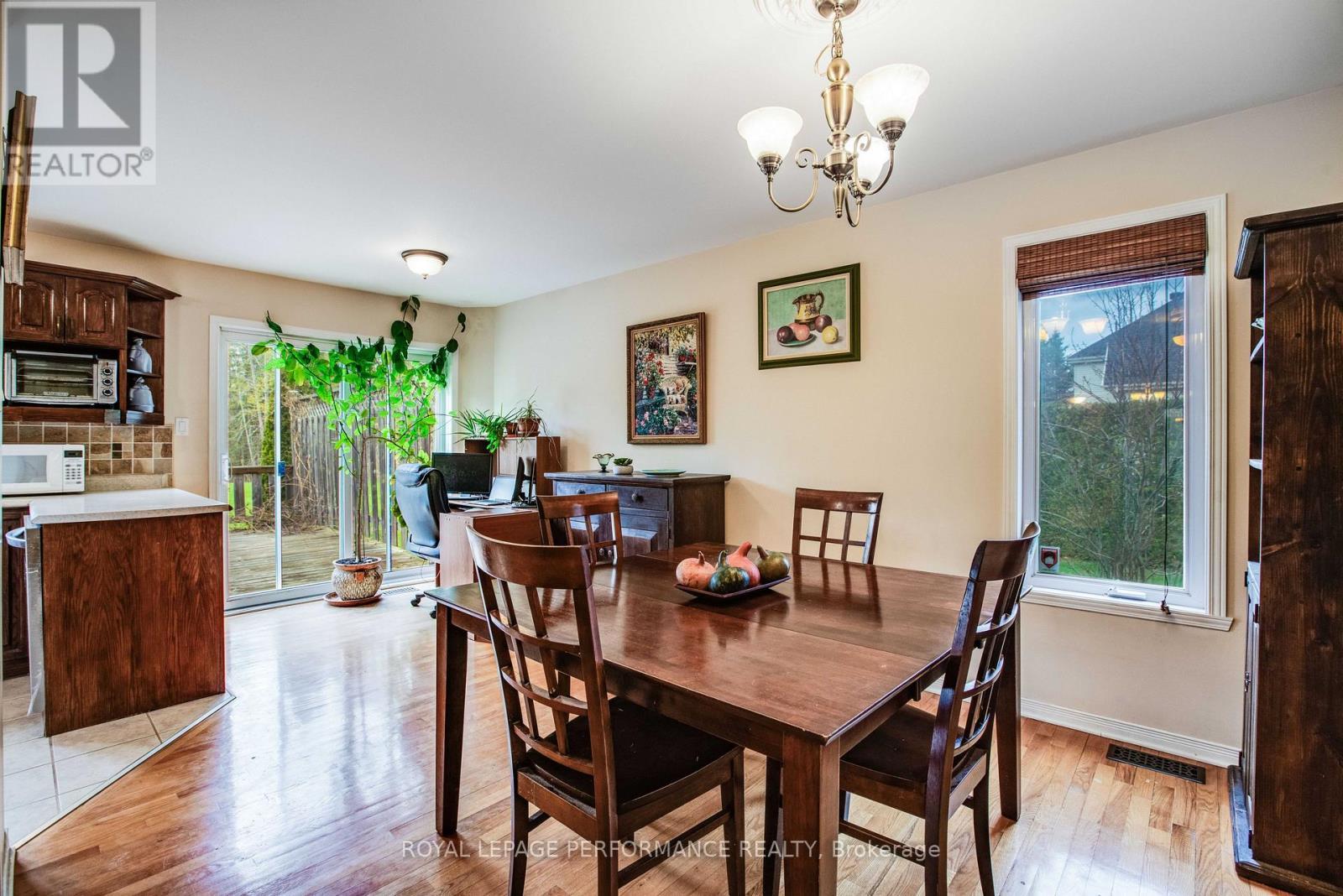 












531 DU BERCAIL ROAD

,
Champlain,




Ontario
K0B1K0

