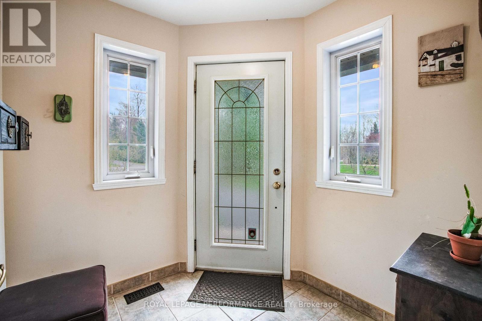 












531 DU BERCAIL ROAD

,
Champlain,




Ontario
K0B1K0

