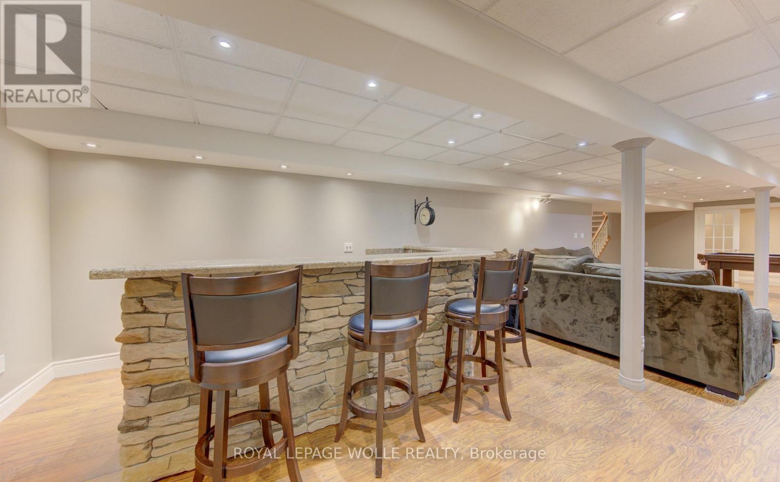 












118 OLD MILL ROAD

,
Cambridge,




Ontario
N3H4R8

