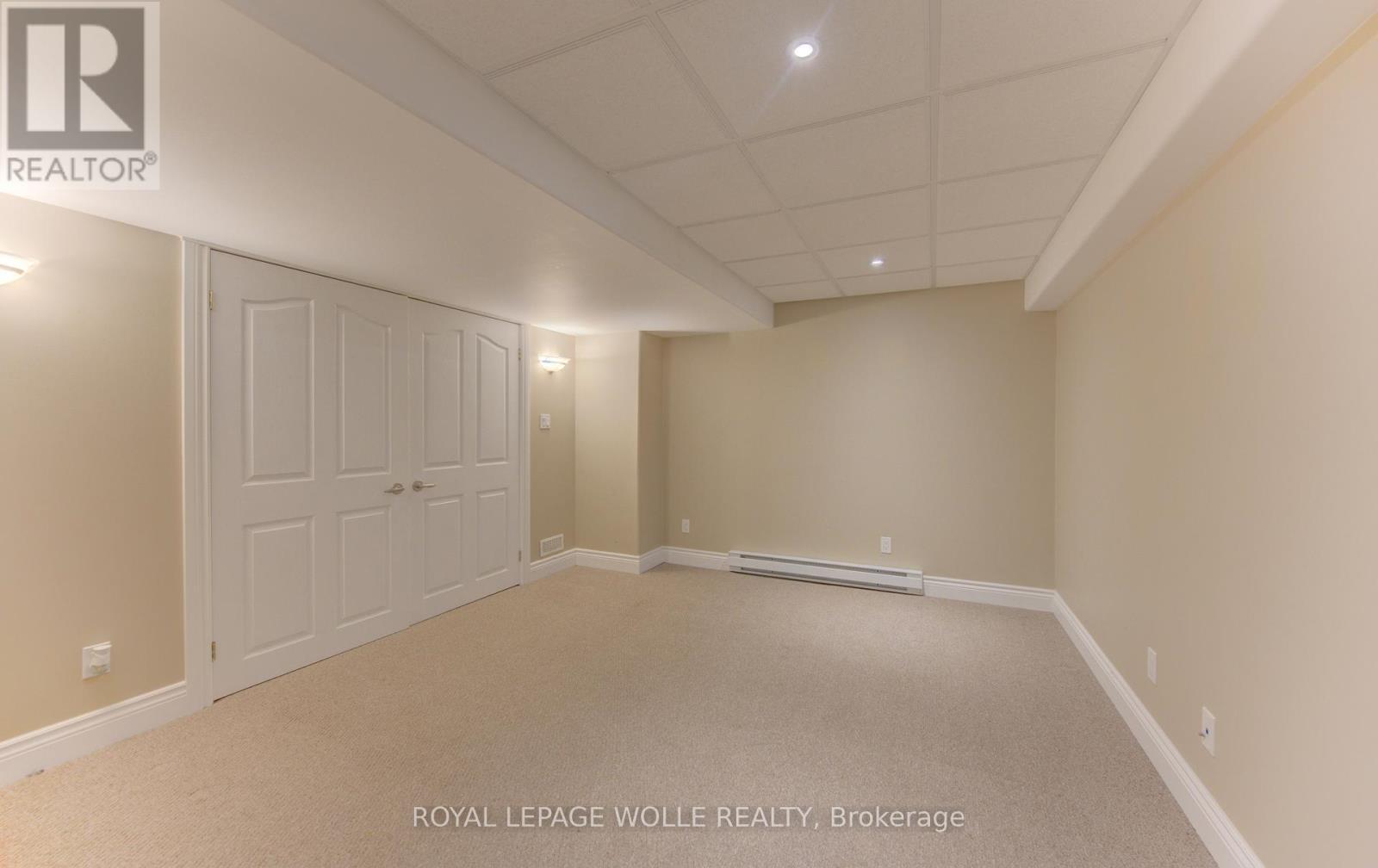 












118 OLD MILL ROAD

,
Cambridge,




Ontario
N3H4R8

