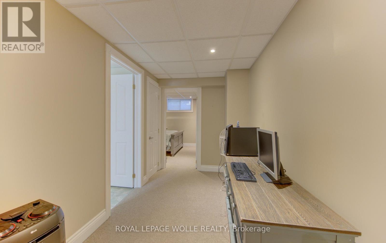 












118 OLD MILL ROAD

,
Cambridge,




Ontario
N3H4R8

