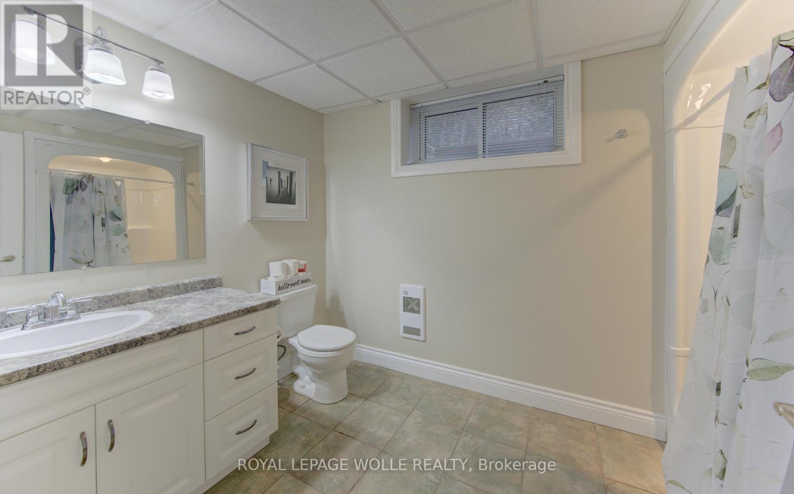 












118 OLD MILL ROAD

,
Cambridge,




Ontario
N3H4R8

