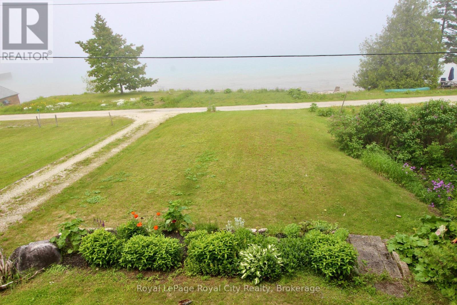 












14 DOCK LANE

,
Northern Bruce Peninsula,




Ontario
N0H1Z0

