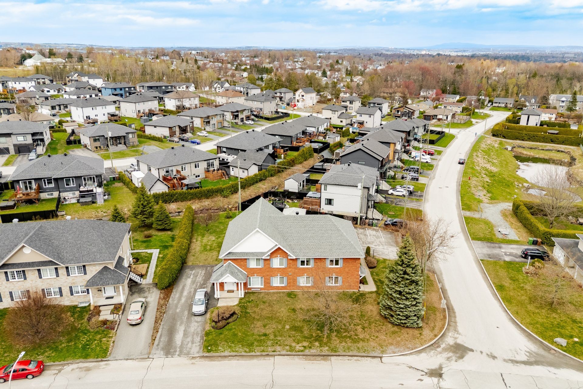 









1060


Rue Hélène-Boullé

,
Sherbrooke (Brompton/Rock Forest/Saint-Élie/Deauville),




QC
J1J2M7

