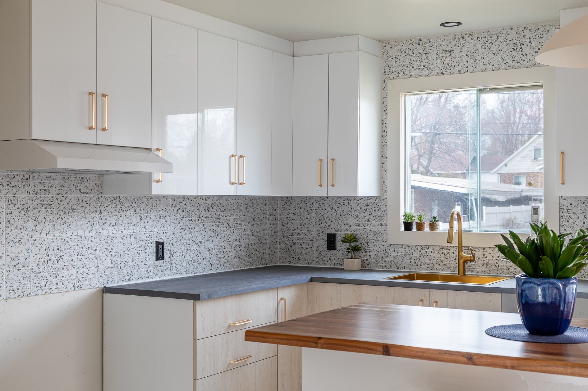 









821


18e Rue

,
Shawinigan,




QC
G9T3S1

