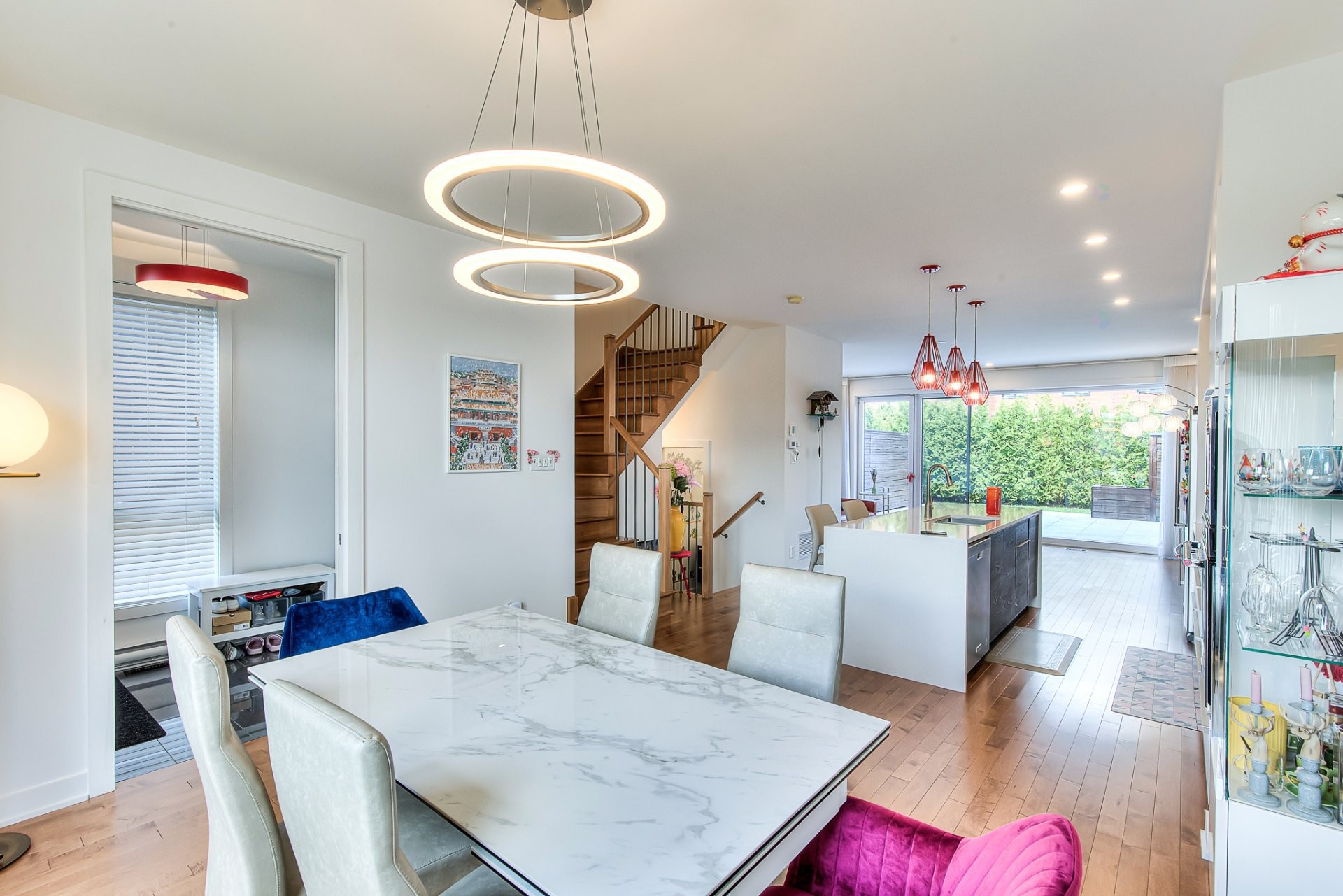 









2189


Rue des Montérégiennes

,
Montréal (Saint-Laurent),




QC
H4R1V9

