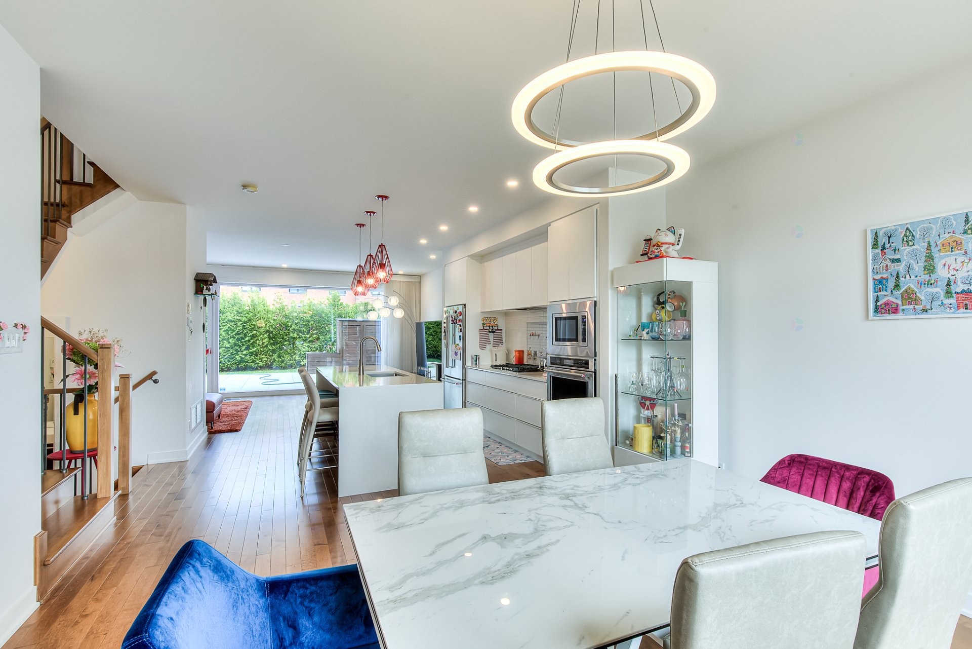









2189


Rue des Montérégiennes

,
Montréal (Saint-Laurent),




QC
H4R1V9


