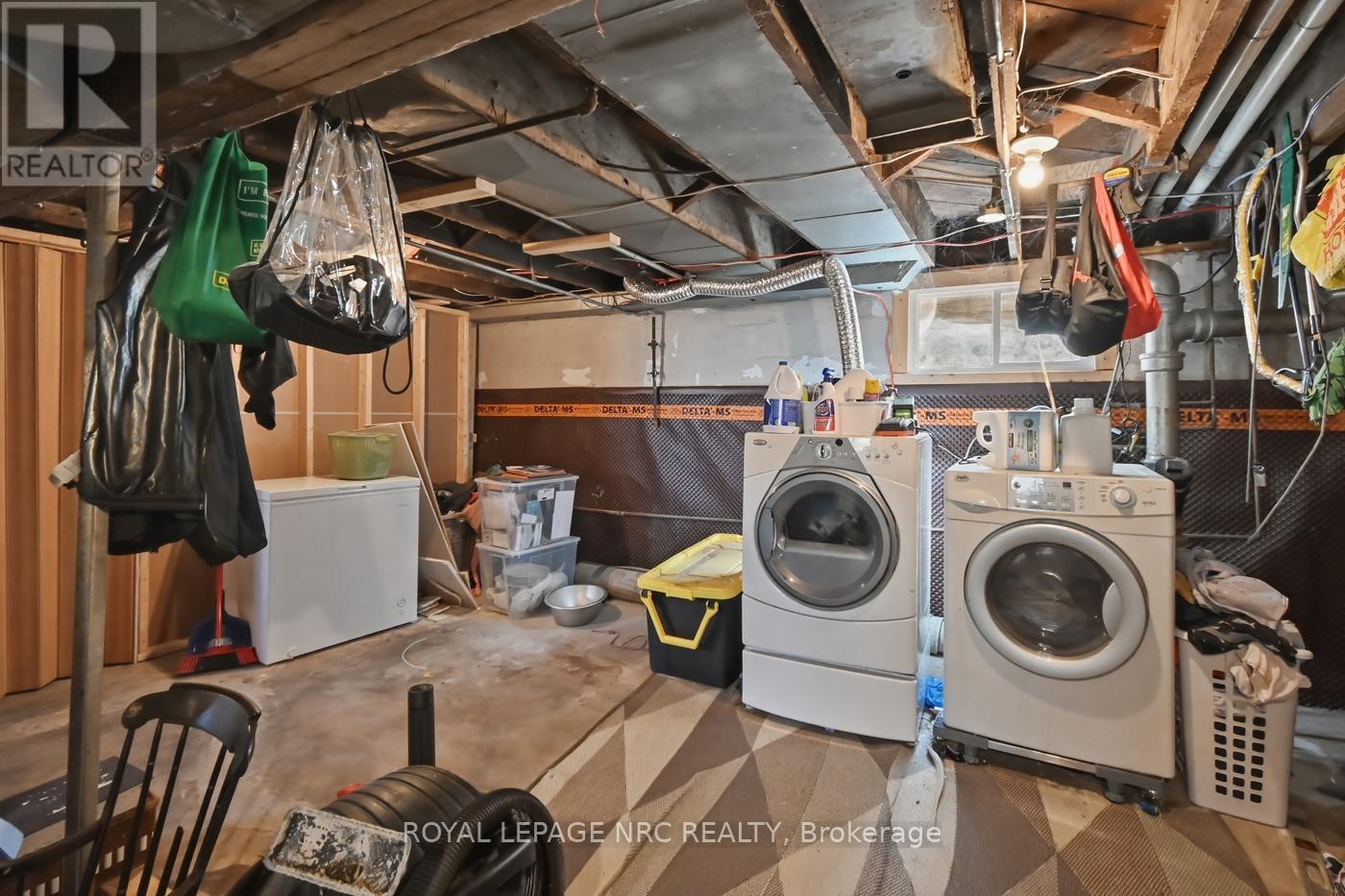 












23 LOUIS STREET

,
Port Colborne (East Village),




Ontario
L3K1C2

