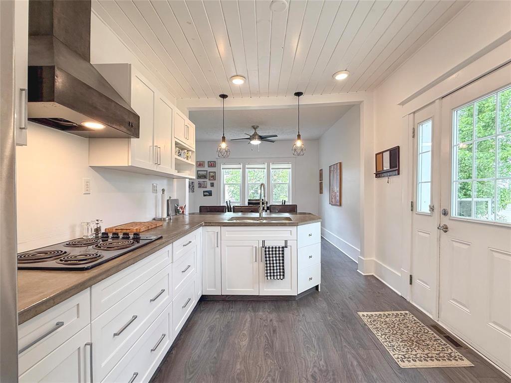 












35 Lilac Avenue

,
Hamiota,




Manitoba
R0M0T0

