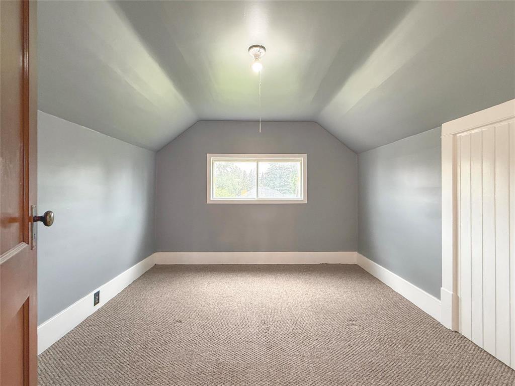 












35 Lilac Avenue

,
Hamiota,




Manitoba
R0M0T0

