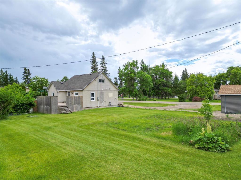 












35 Lilac Avenue

,
Hamiota,




Manitoba
R0M0T0

