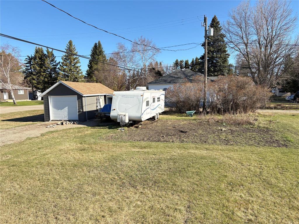 












35 Lilac Avenue

,
Hamiota,




Manitoba
R0M0T0

