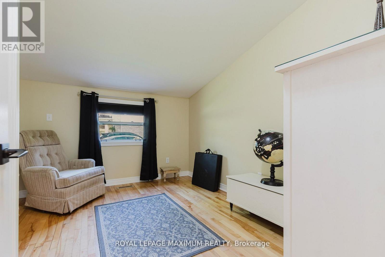 












137 CHURCH STREET N

,
St. Marys,




Ontario
N4X1A9


