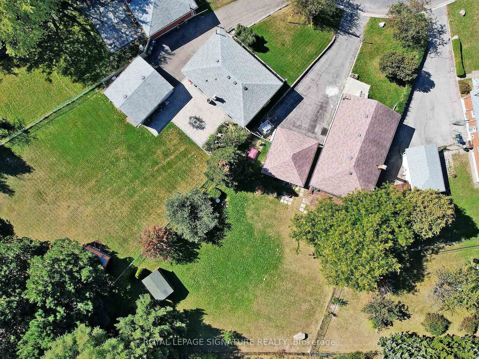 









116


Earlton

Road, Main,
Toronto,




ON
M1T 3V4

