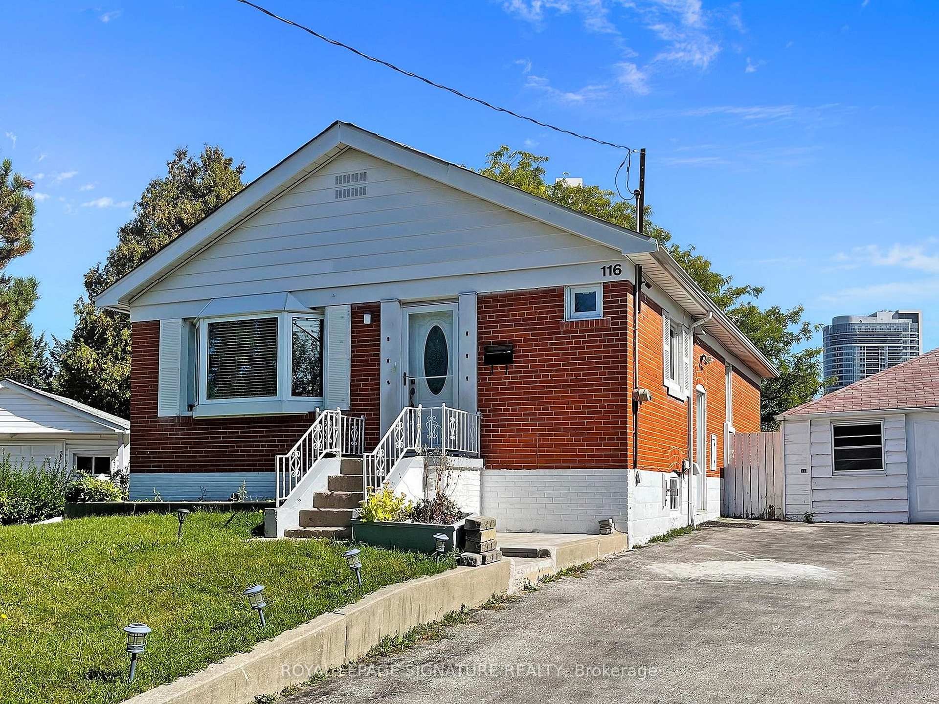 









116


Earlton

Road, Main,
Toronto,




ON
M1T 3V4


