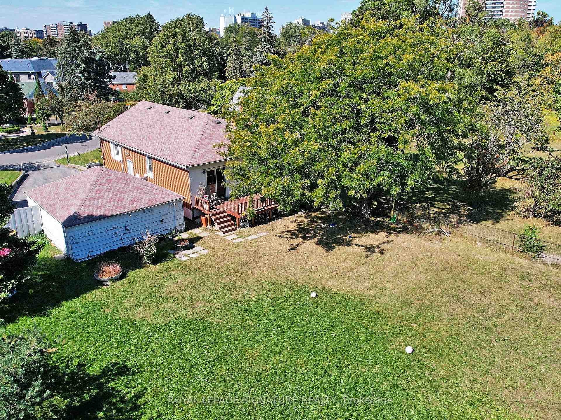 









116


Earlton

Road, Main,
Toronto,




ON
M1T 3V4

