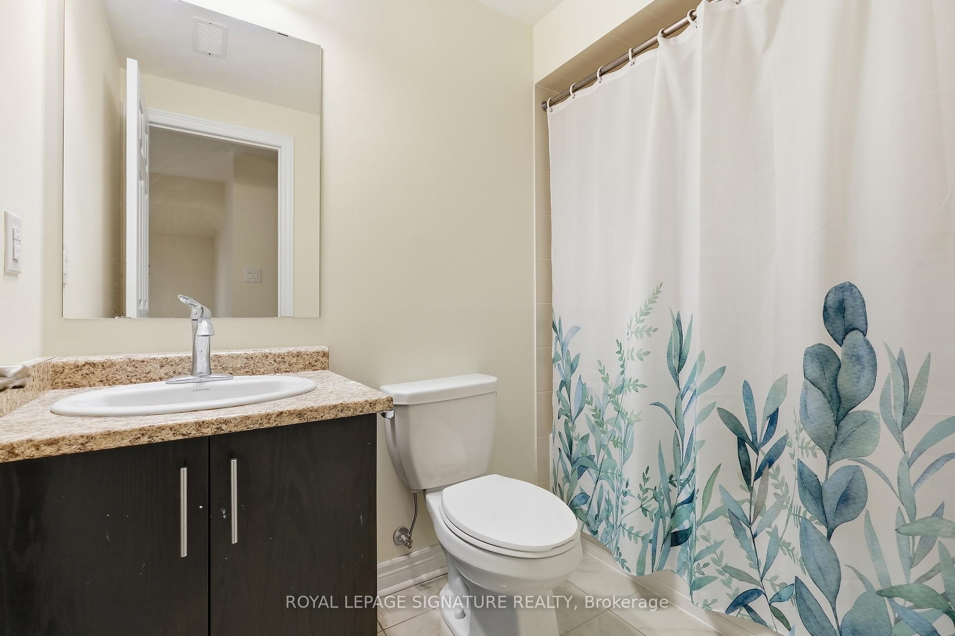 









128


Orchardcroft

Road,
Oakville,




ON
L6H 0M4

