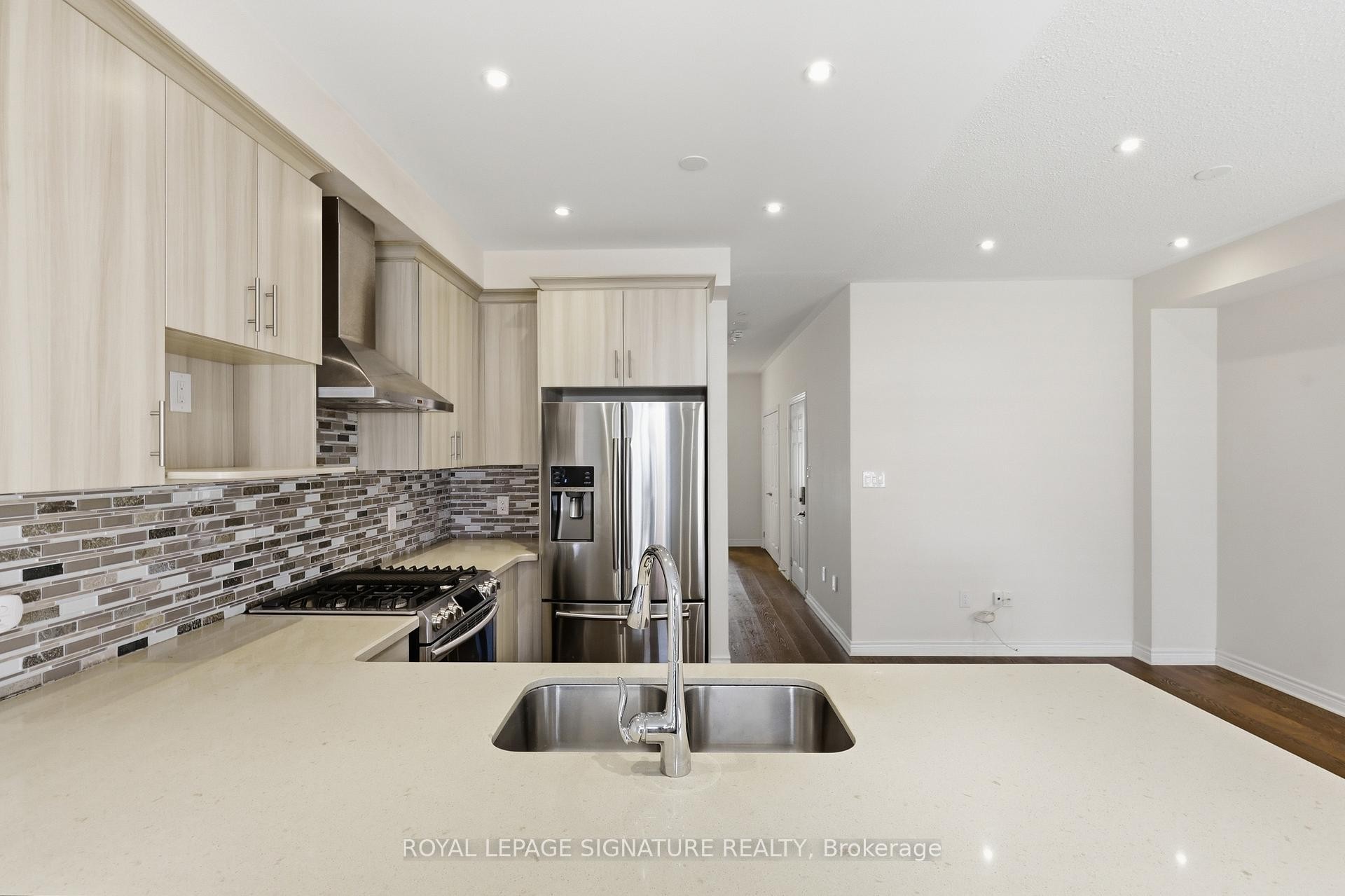 









128


Orchardcroft

Road,
Oakville,




ON
L6H 0M4

