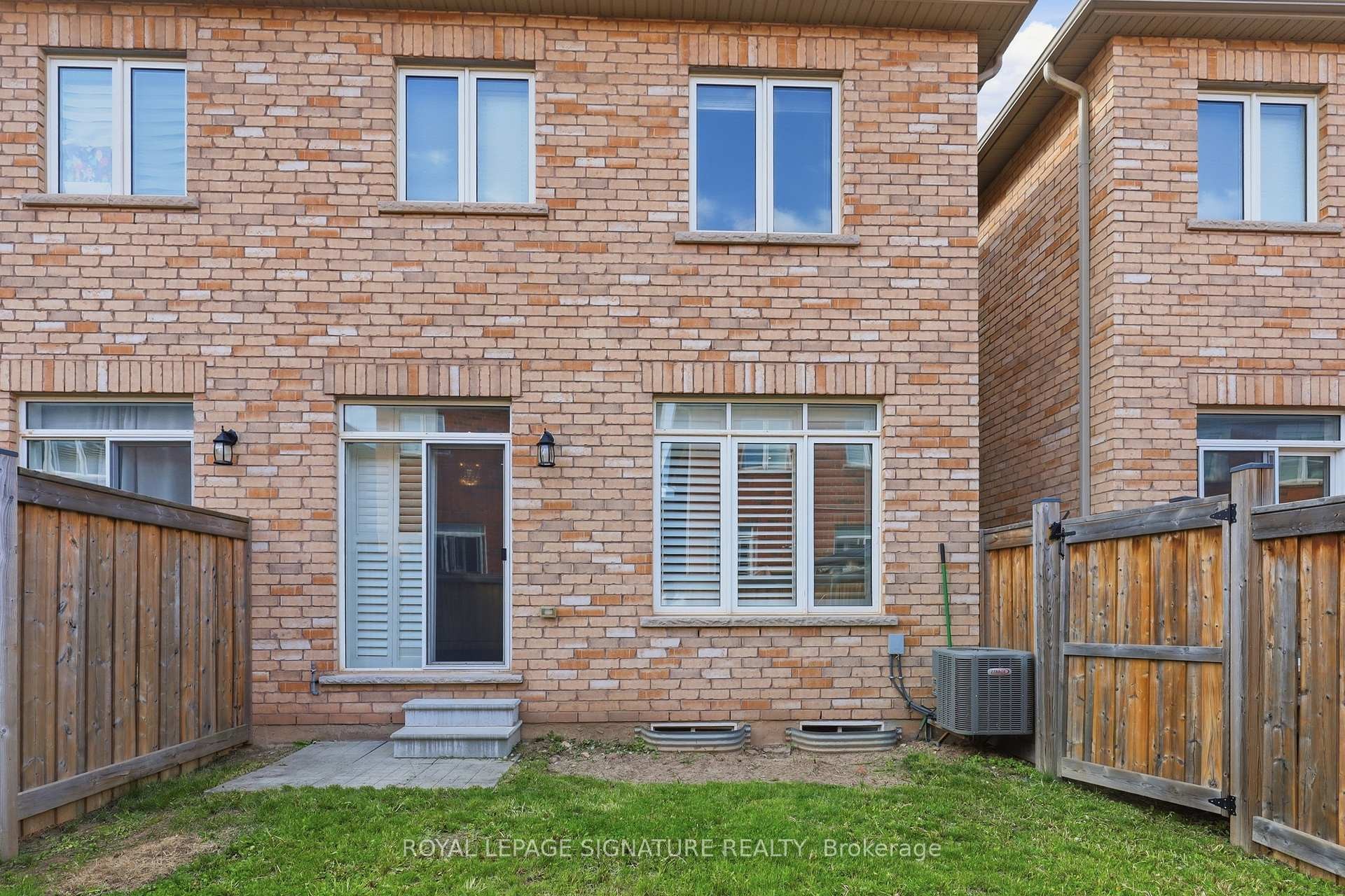 









128


Orchardcroft

Road,
Oakville,




ON
L6H 0M4


