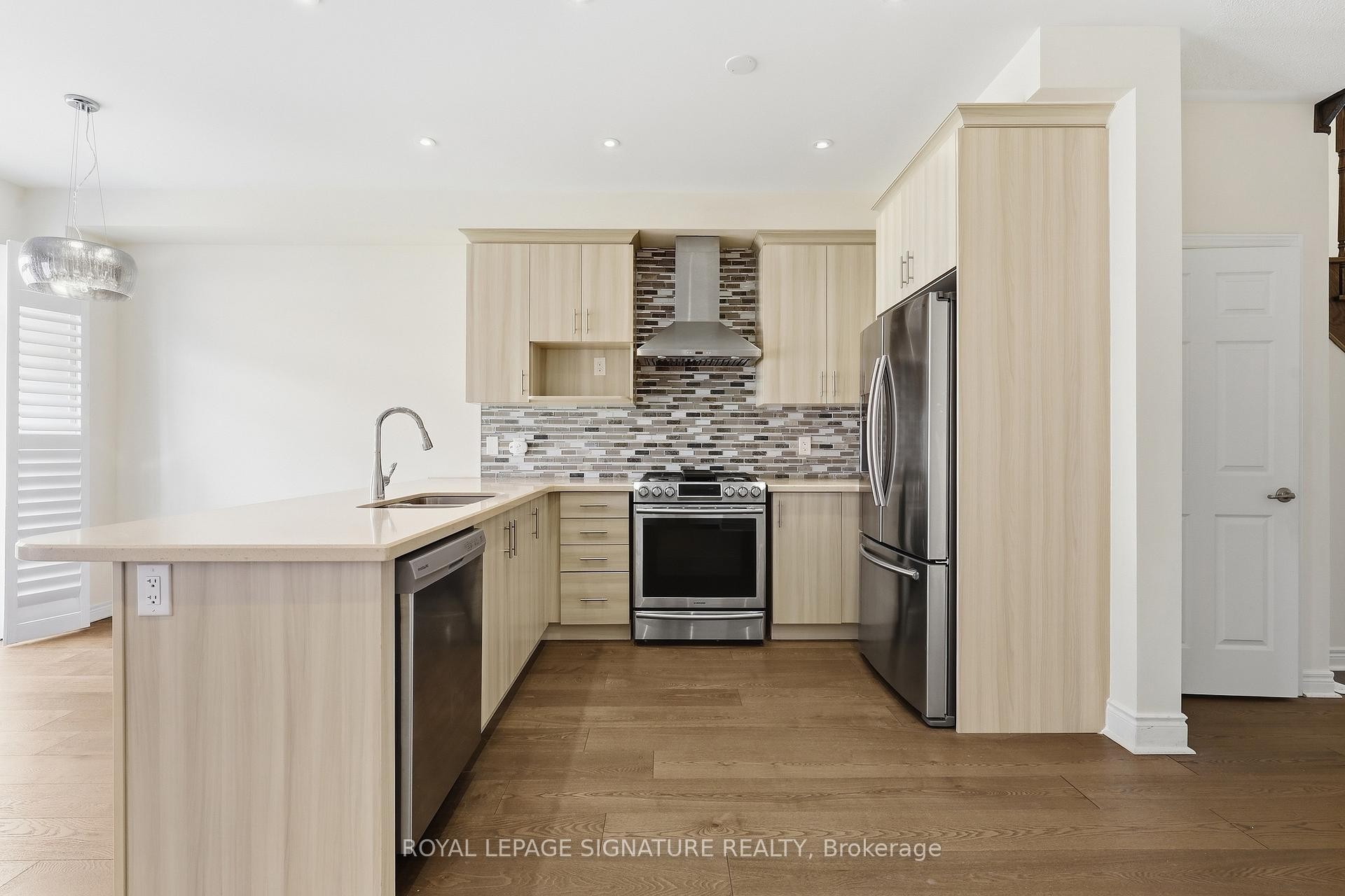









128


Orchardcroft

Road,
Oakville,




ON
L6H 0M4

