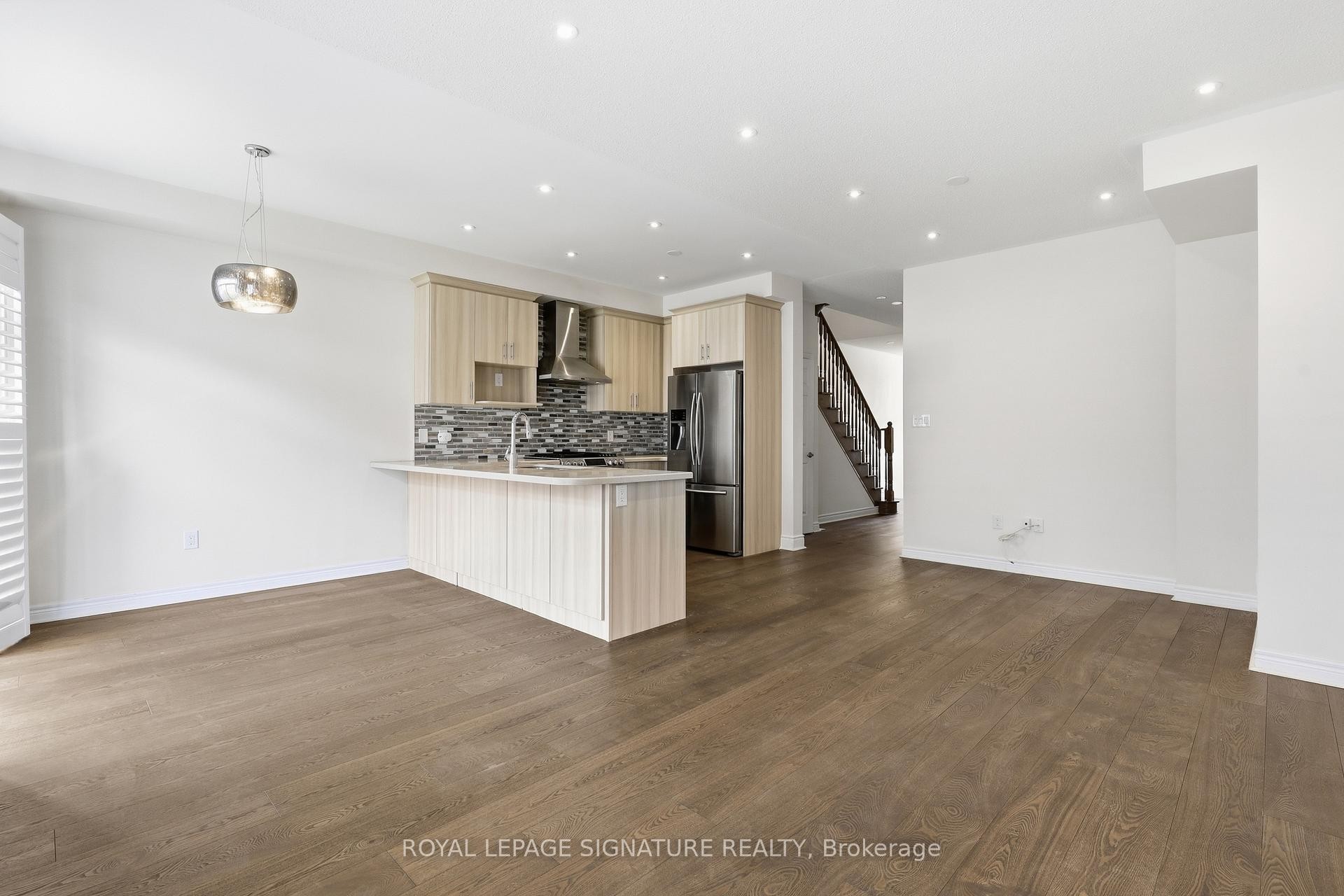 









128


Orchardcroft

Road,
Oakville,




ON
L6H 0M4

