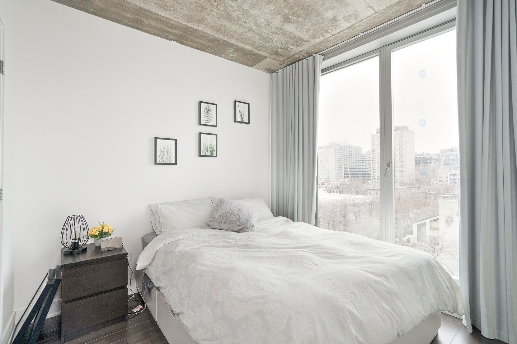 









1800


Boul. René-Lévesque O.

, 807,
Montréal (Ville-Marie),




QC
H3H2H2


