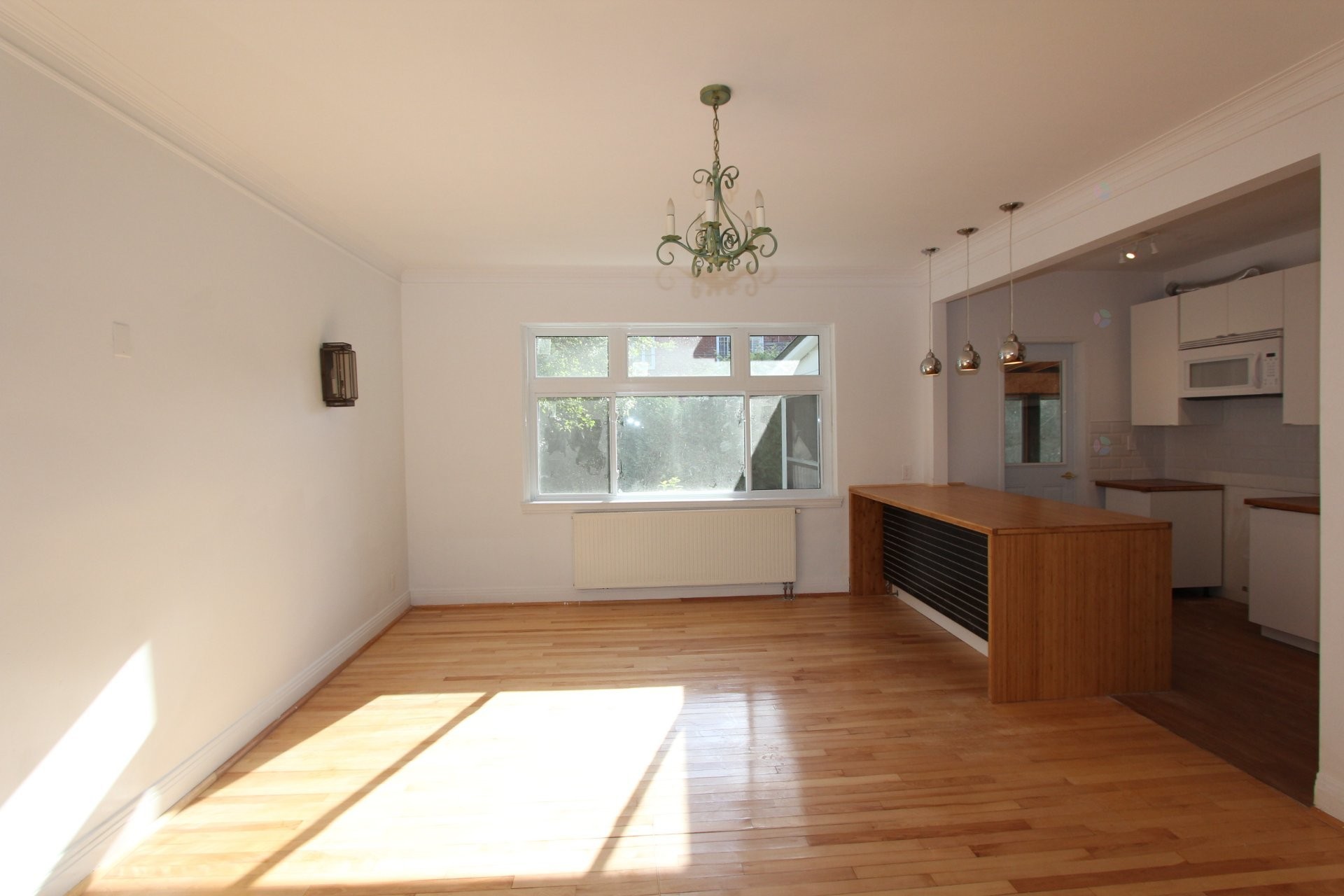 









4990


Rue Fulton

,
Montréal (Côte-des-Neiges/Notre-Dame-de-Grâce),




QC
H3W1V4

