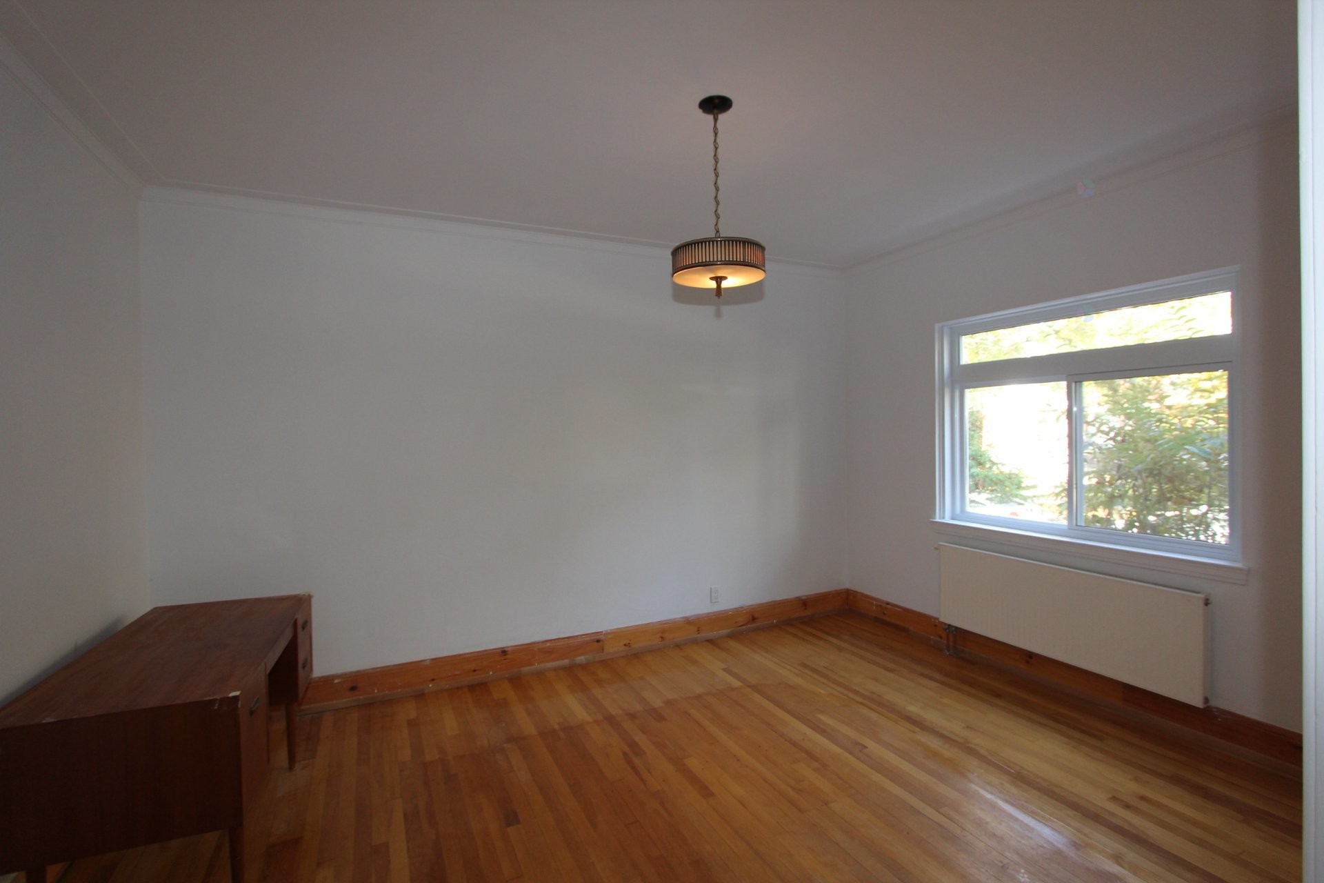 









4990


Rue Fulton

,
Montréal (Côte-des-Neiges/Notre-Dame-de-Grâce),




QC
H3W1V4

