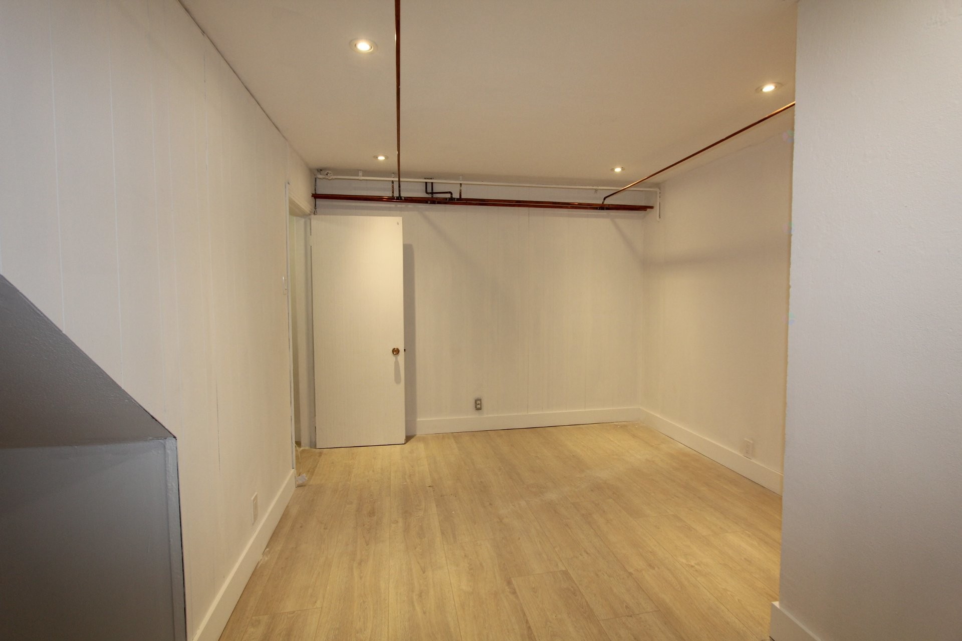 









4990


Rue Fulton

,
Montréal (Côte-des-Neiges/Notre-Dame-de-Grâce),




QC
H3W1V4

