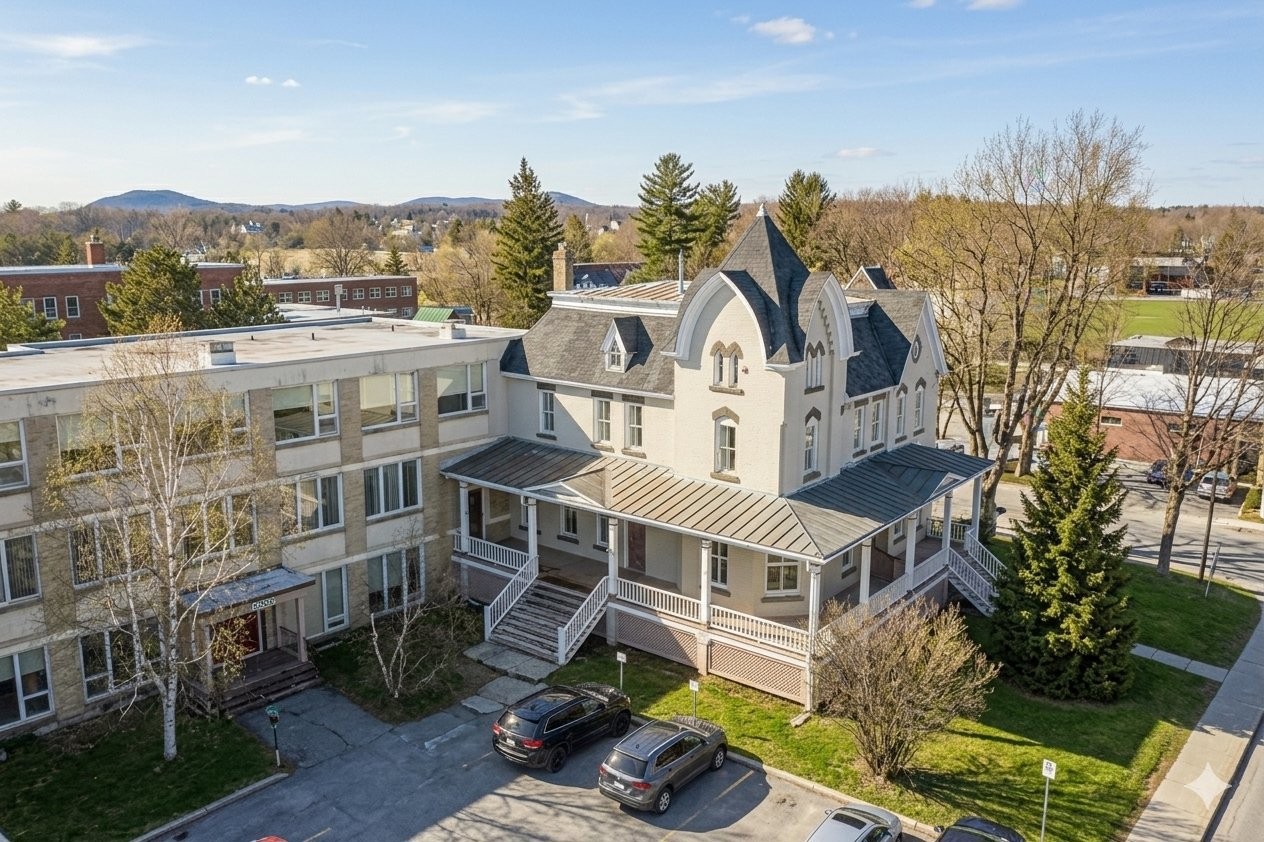 









5025


Rue Foster

,
Waterloo,




QC
J0E2N0

